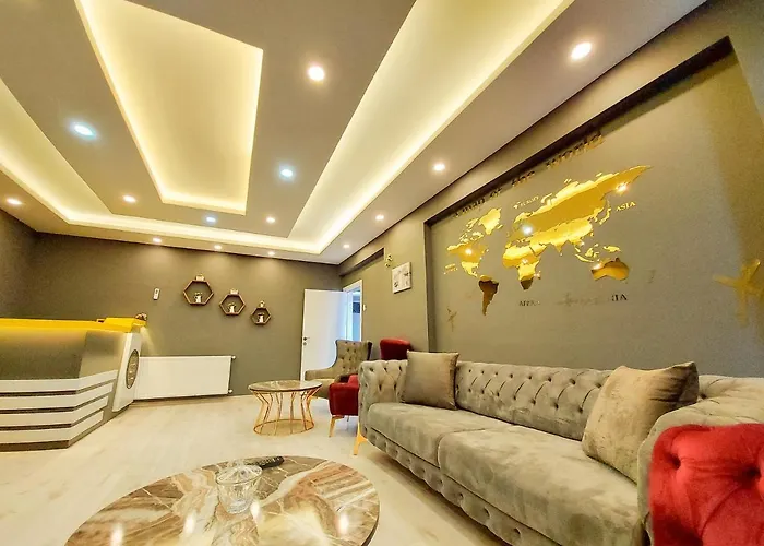 Elegant Blue Hotel 3*