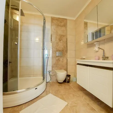 Elegant Blue Suıtes 3* Trabzon