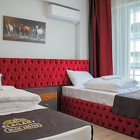Elegant Blue Suıtes 3*