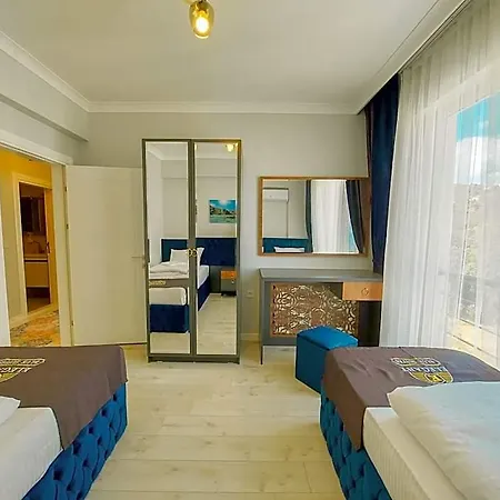 Elegant Blue Suıtes 3* Trabzon