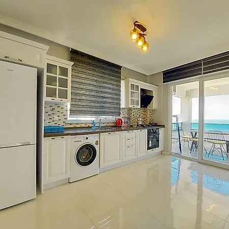Elegant Blue Suıtes 3* Trabzon