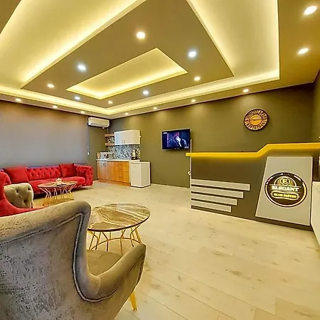 Otel Elegant Blue Suıtes 3*