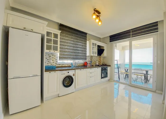 Elegant Blue Suıtes 3*